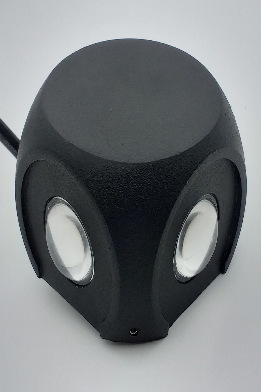 LED WALL LIGHT