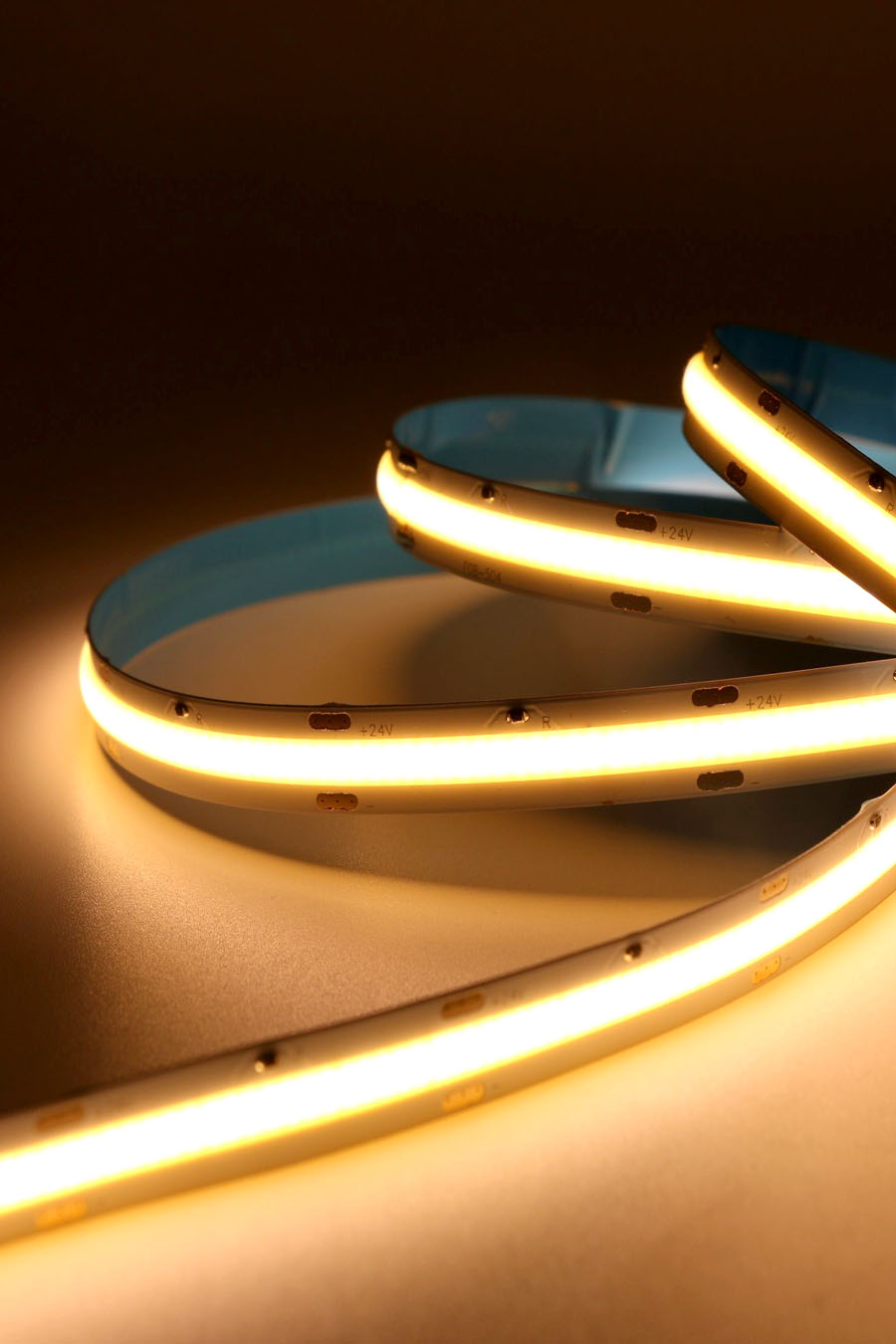 LED STRIP LIGHT